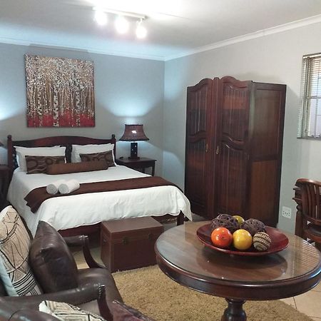 Selati 103 Guest Cottages Malalane Kültér fotó