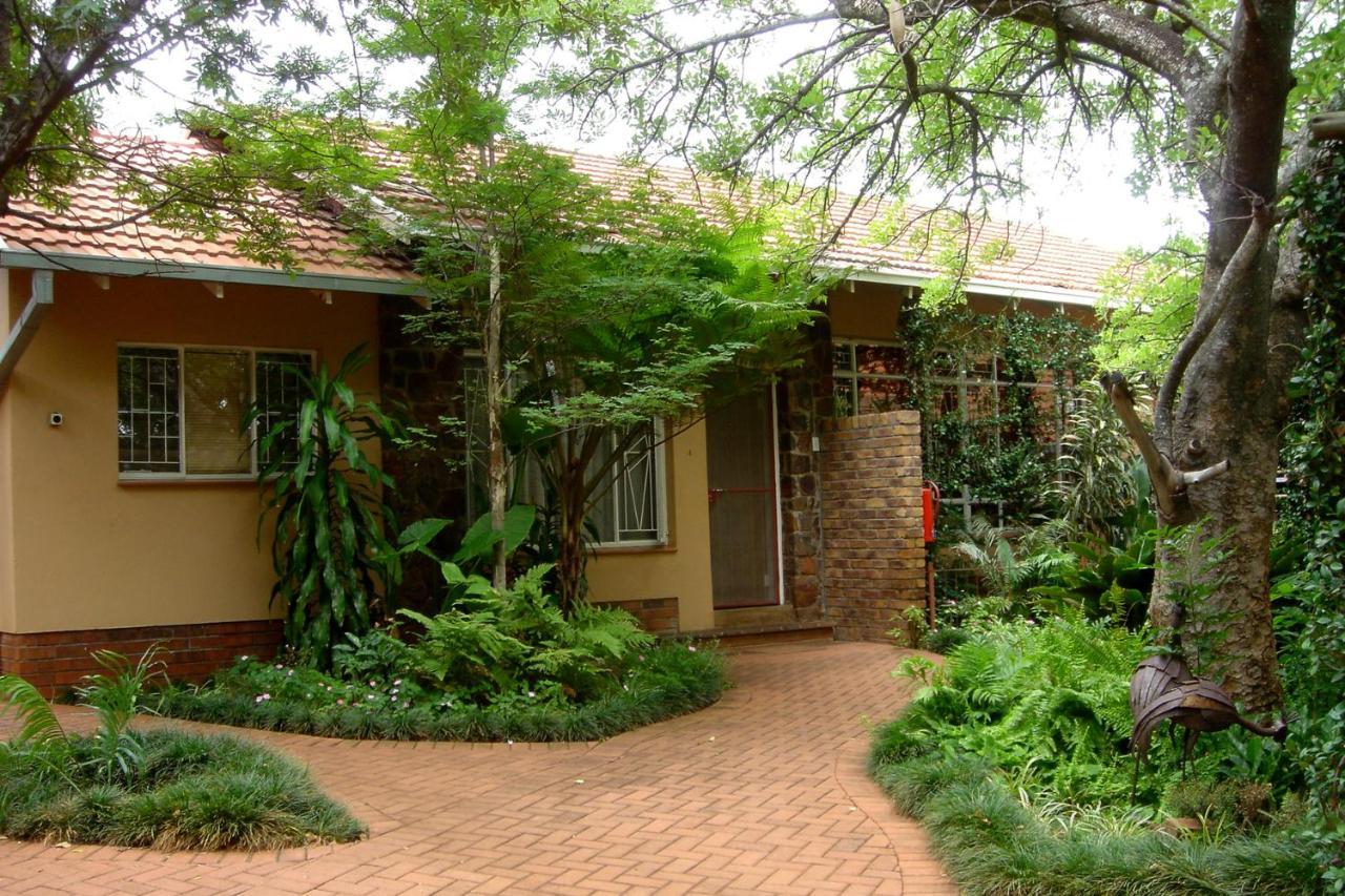 Selati 103 Guest Cottages Malalane Kültér fotó