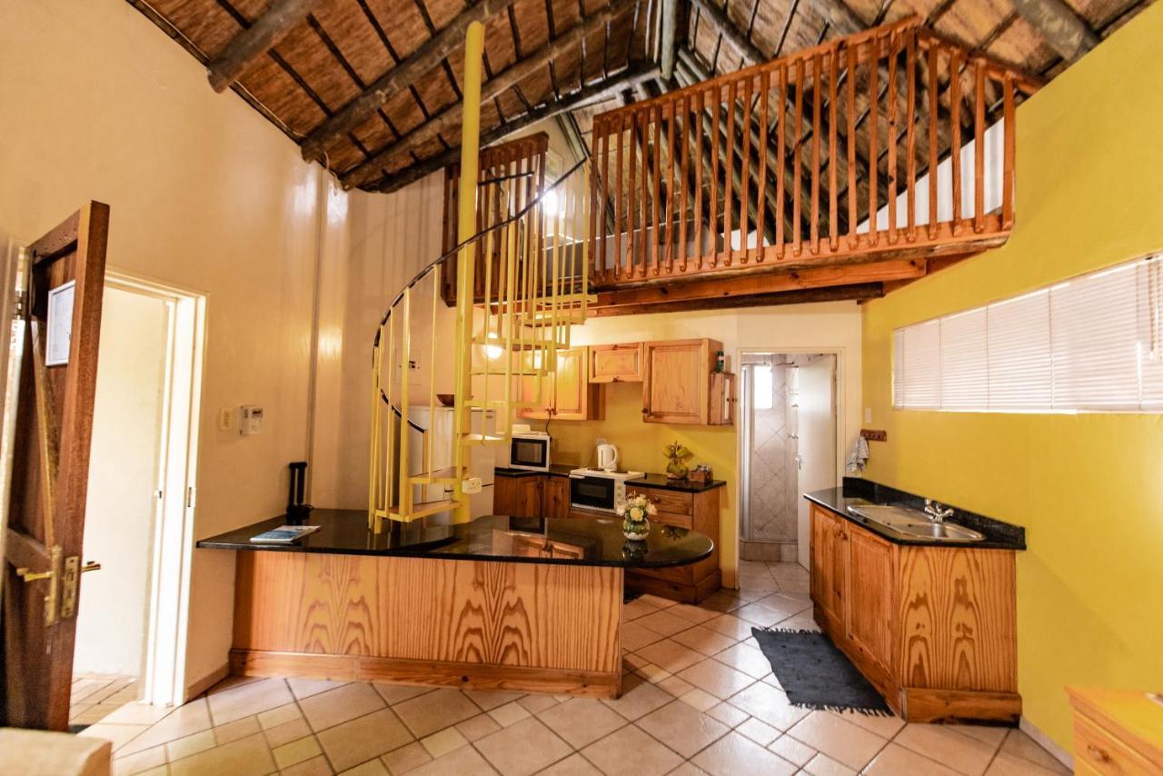 Selati 103 Guest Cottages Malalane Kültér fotó