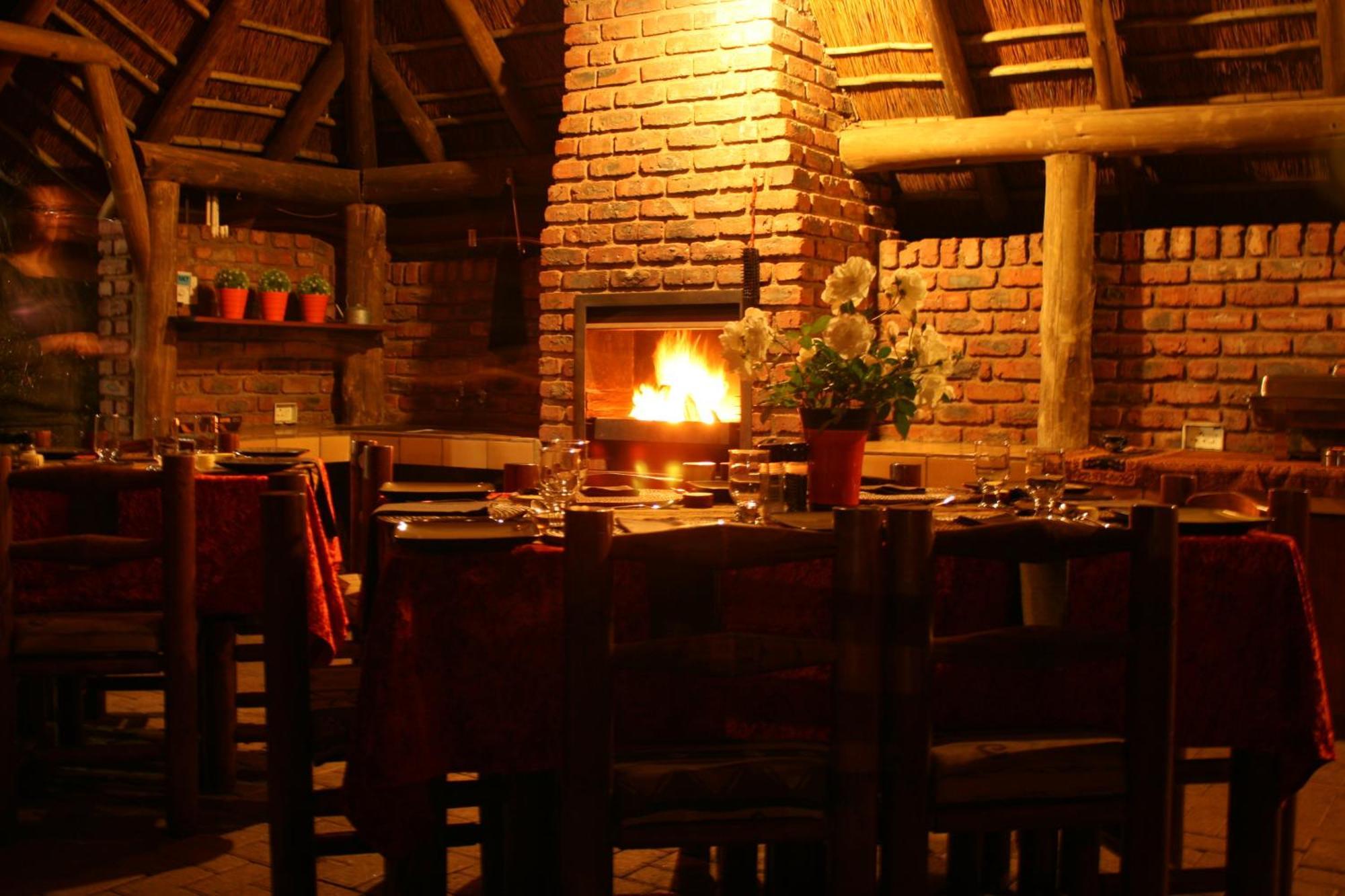 Selati 103 Guest Cottages Malalane Kültér fotó