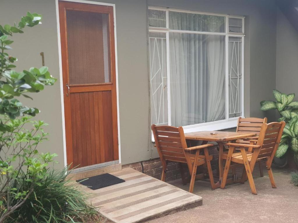 Selati 103 Guest Cottages Malalane Kültér fotó